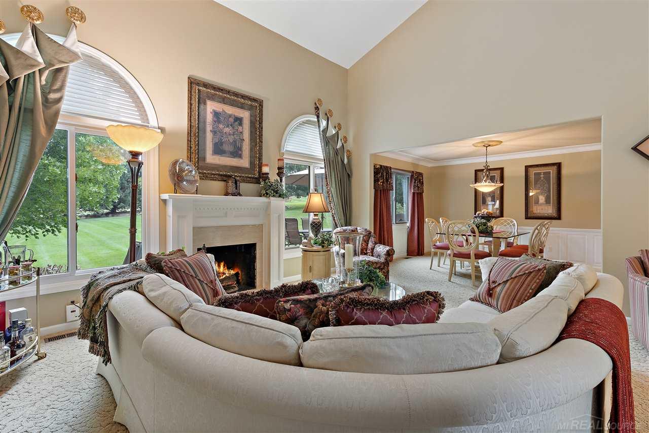 112 Oakbridge Drive Rochester, MI 48306 - Photo 12 of 47