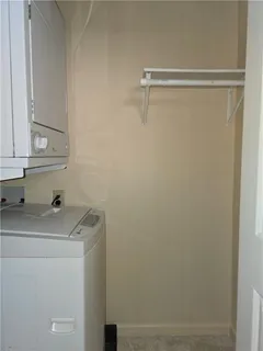 $425,000 | 3915 St Charles Avenue, Unit 704, New Orleans, LA 70115