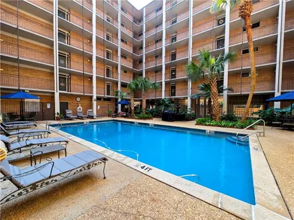 $425,000 | 3915 St Charles Avenue, Unit 704, New Orleans, LA 70115