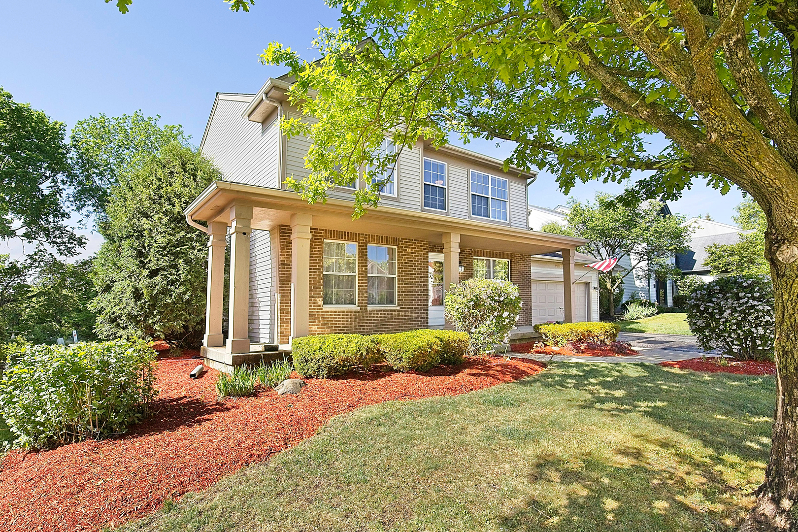 905 Charlton Road Lake Villa, IL 60046 - Photo 2 of 28