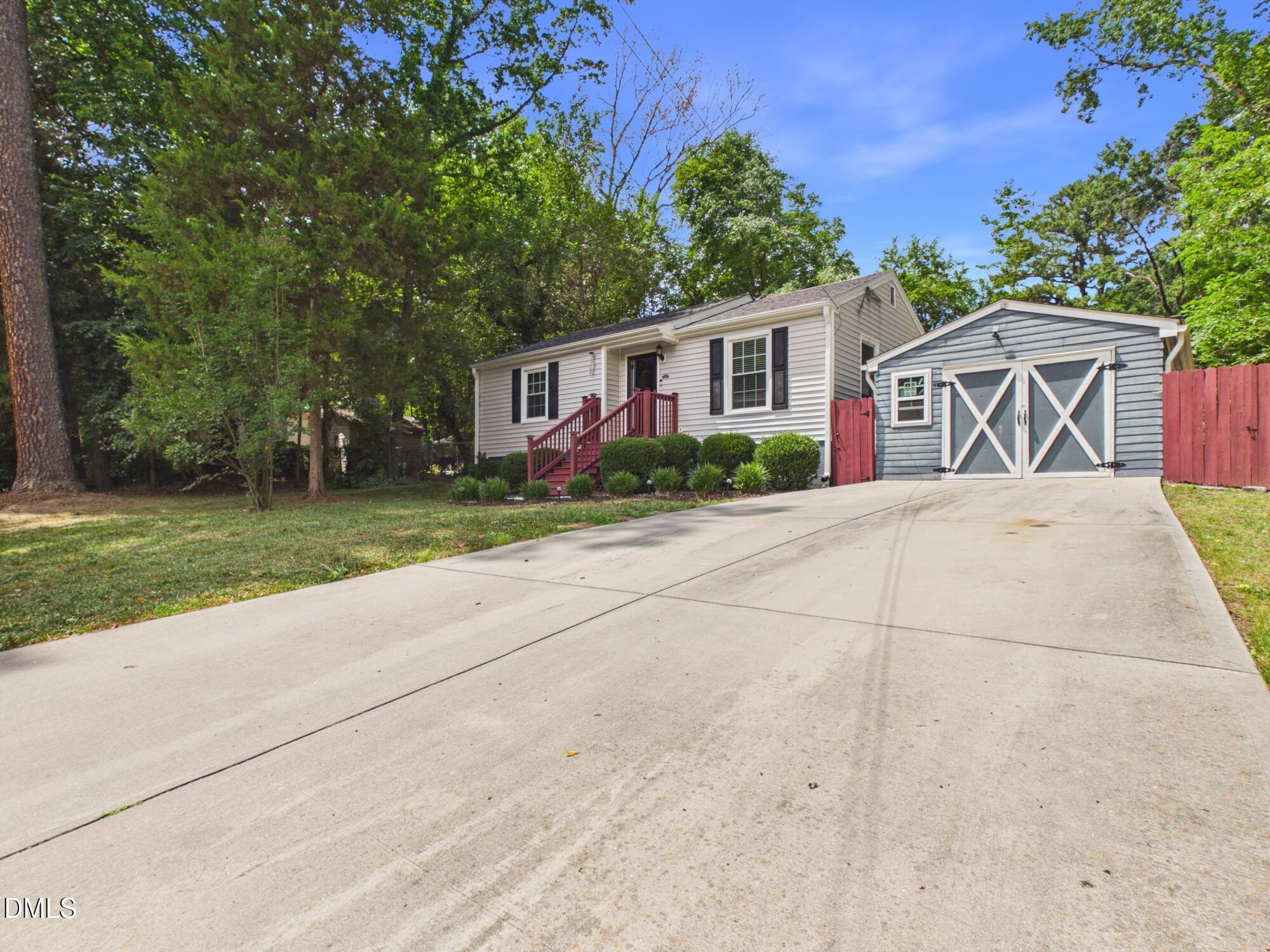109 Blanchard Street Raleigh, NC 27603 - Photo 3 of 56 CAM06384G6-PR0018-STILL002