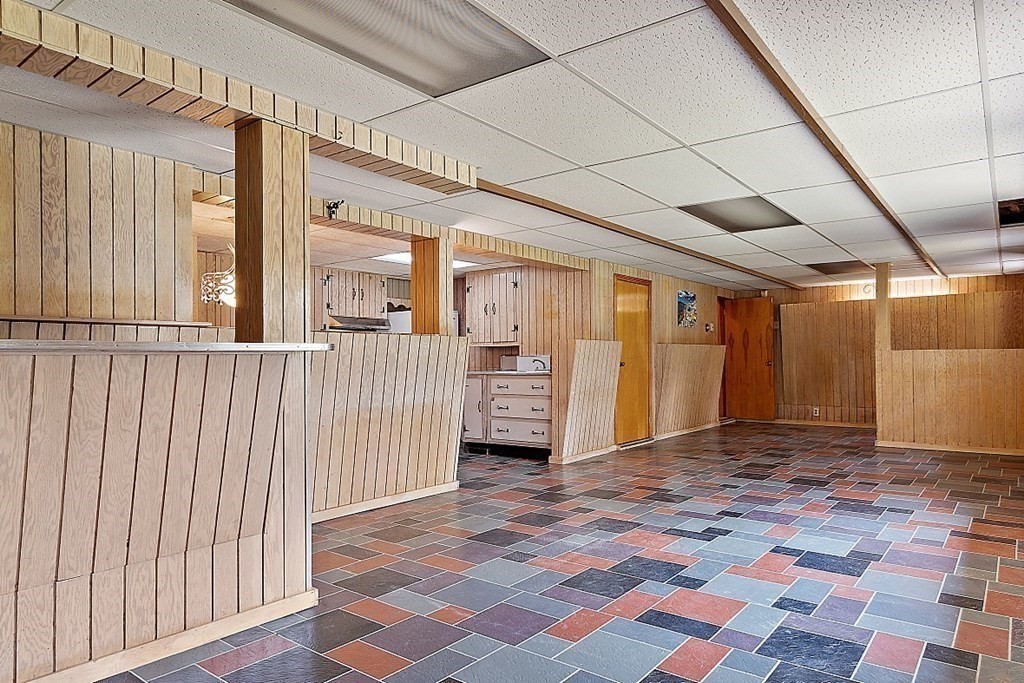 252 Massasoit Road Worcester, MA 01604 - Photo 26 of 39 Gallery Image 26