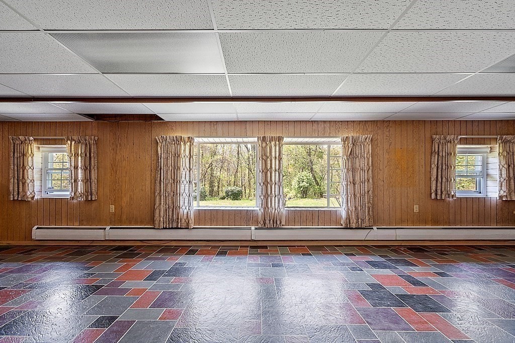 252 Massasoit Road Worcester, MA 01604 - Photo 27 of 39 Gallery Image 27