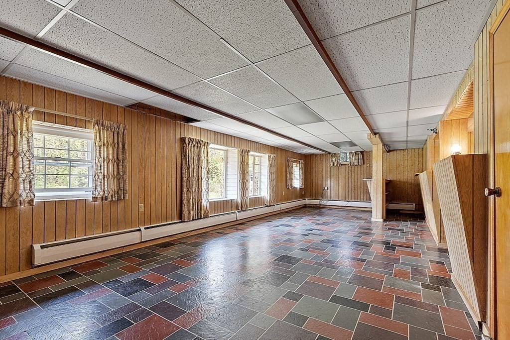 252 Massasoit Road Worcester, MA 01604 - Photo 31 of 39 Gallery Image 31