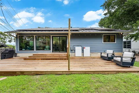 $729,000 | 1703 Fawn Drive, Austin, TX 78741