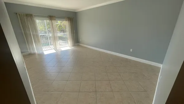 $2,100 | 50 Southwest 3rd Avenue, Unit 2010, Boca Raton, FL 33432