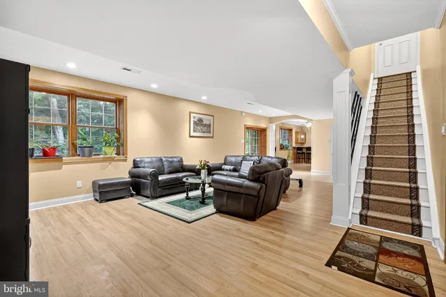 $1,100,000 | 11 Morgan Lane, Media, PA 19063