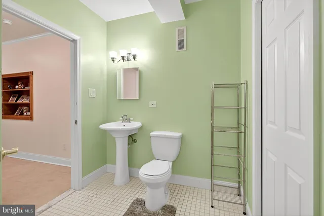 $1,100,000 | 11 Morgan Lane, Media, PA 19063