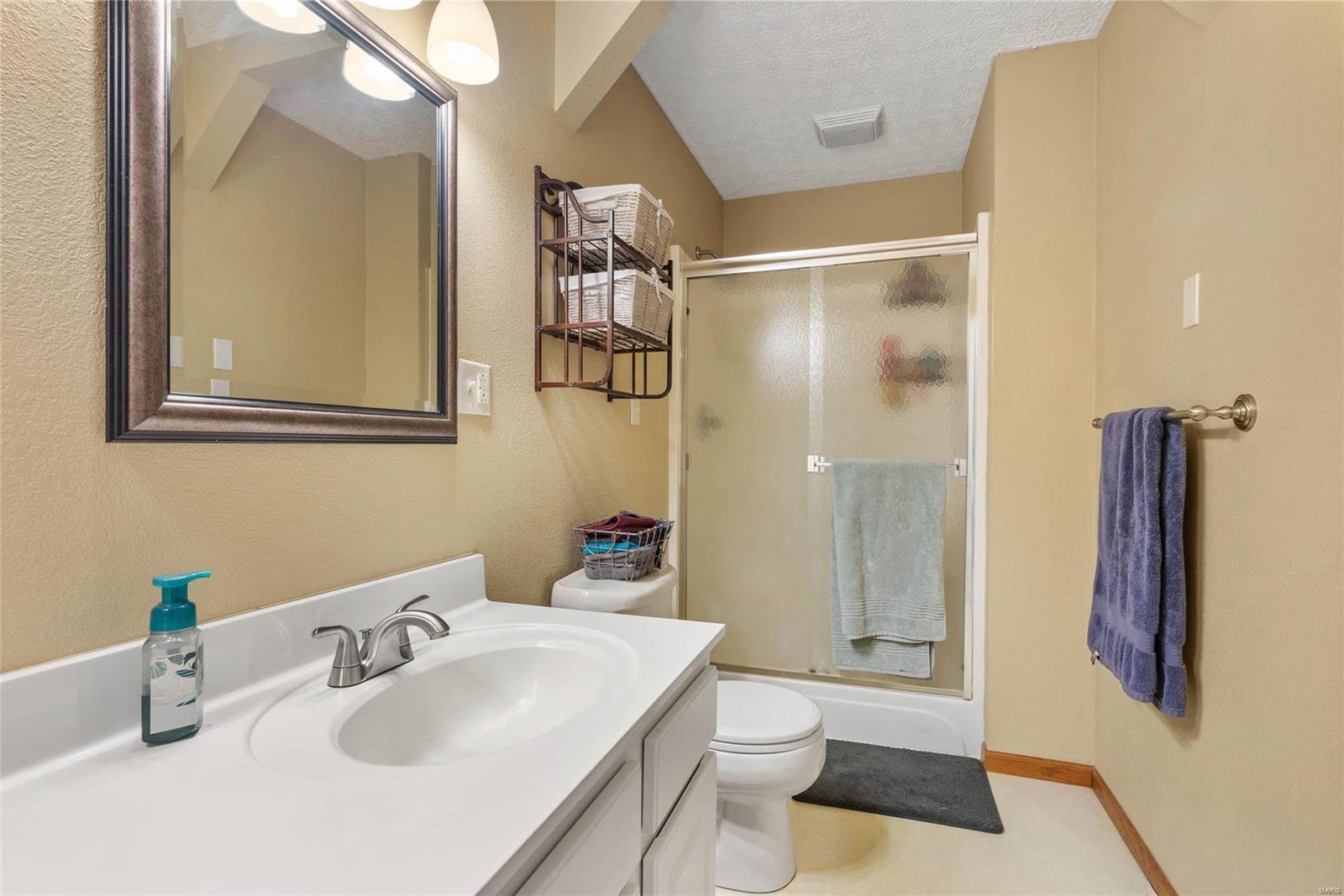 8951 East Kirsch Road Troy, IL 62294 - Photo 18 of 29