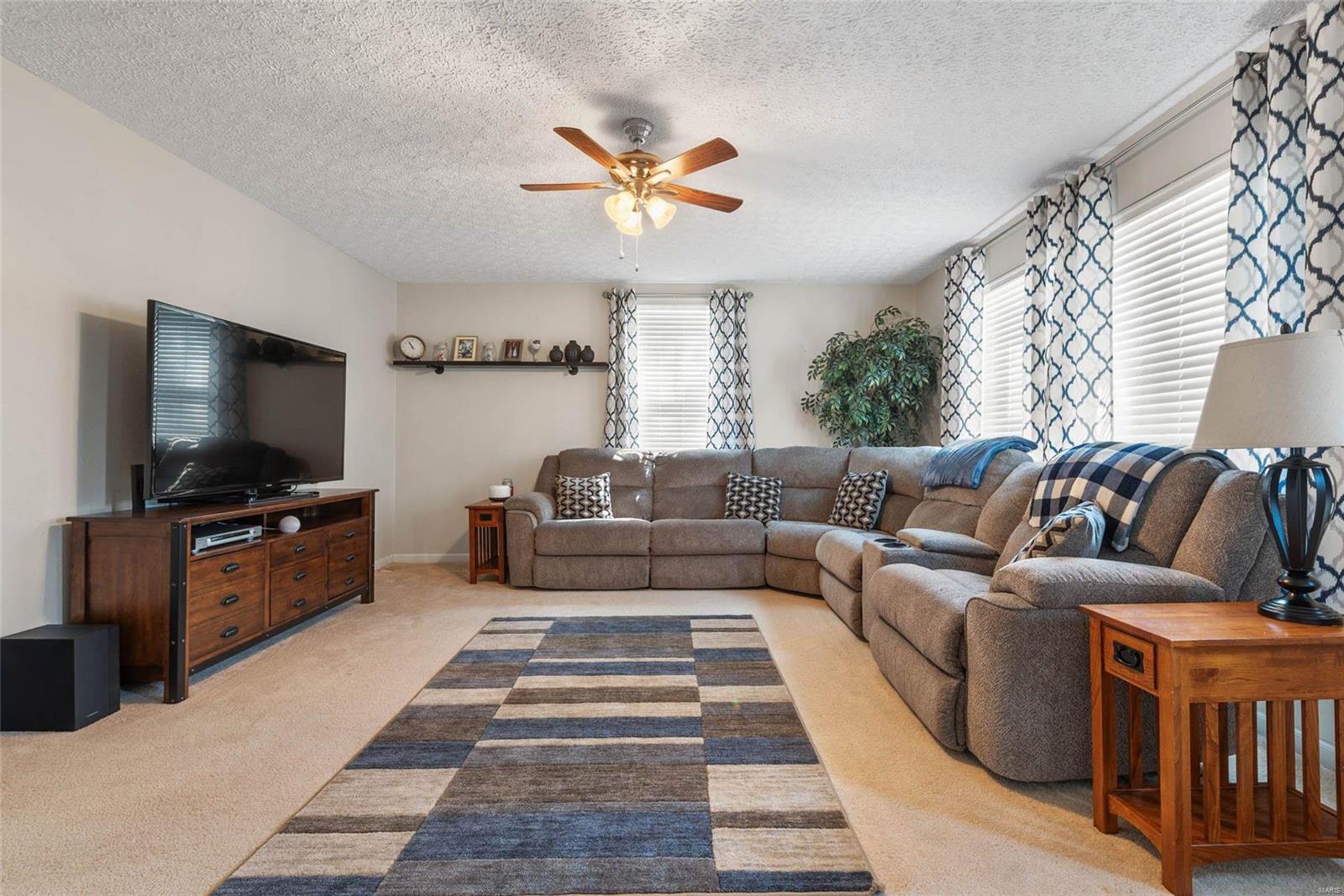 8951 East Kirsch Road Troy, IL 62294 - Photo 3 of 29