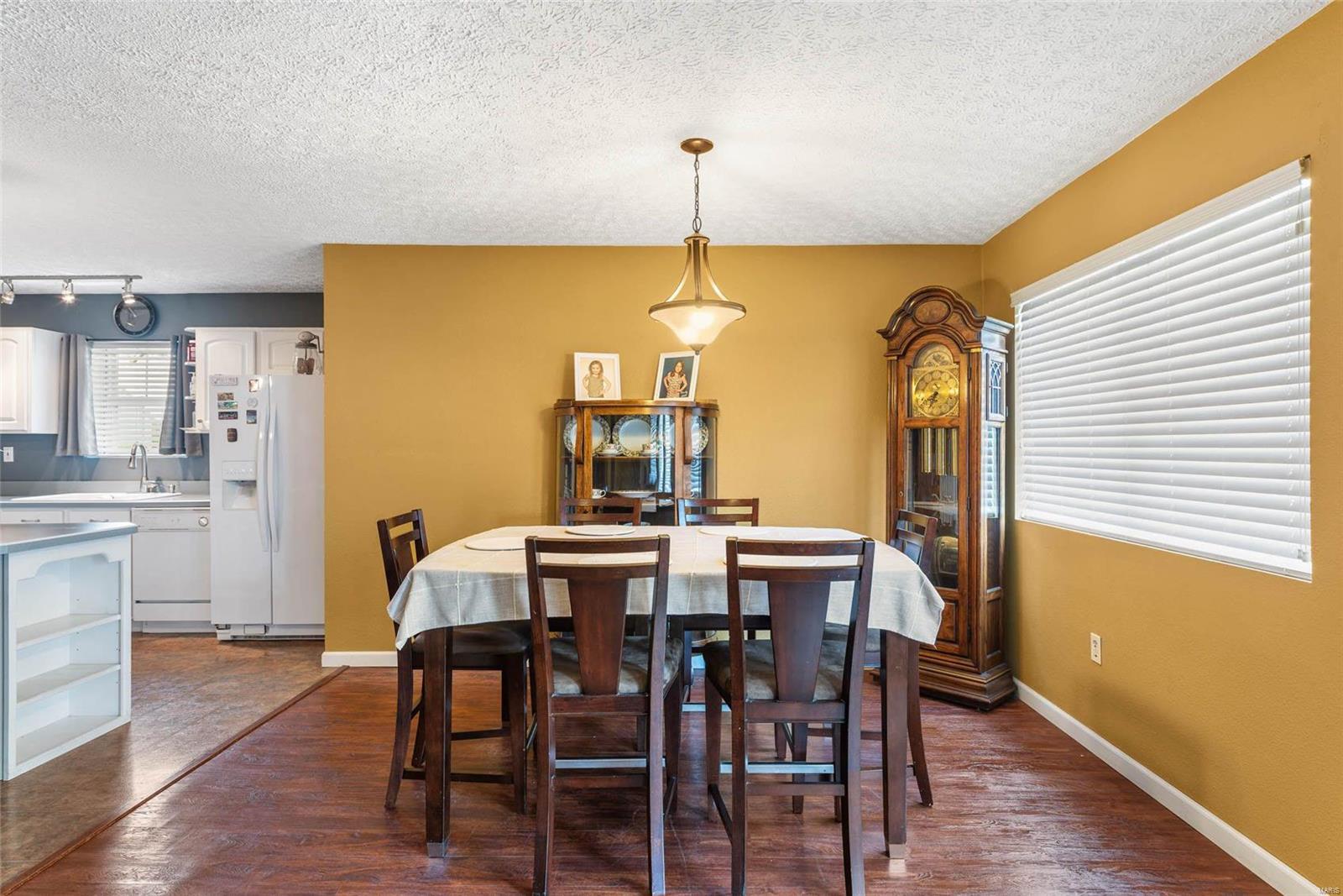8951 East Kirsch Road Troy, IL 62294 - Photo 9 of 29