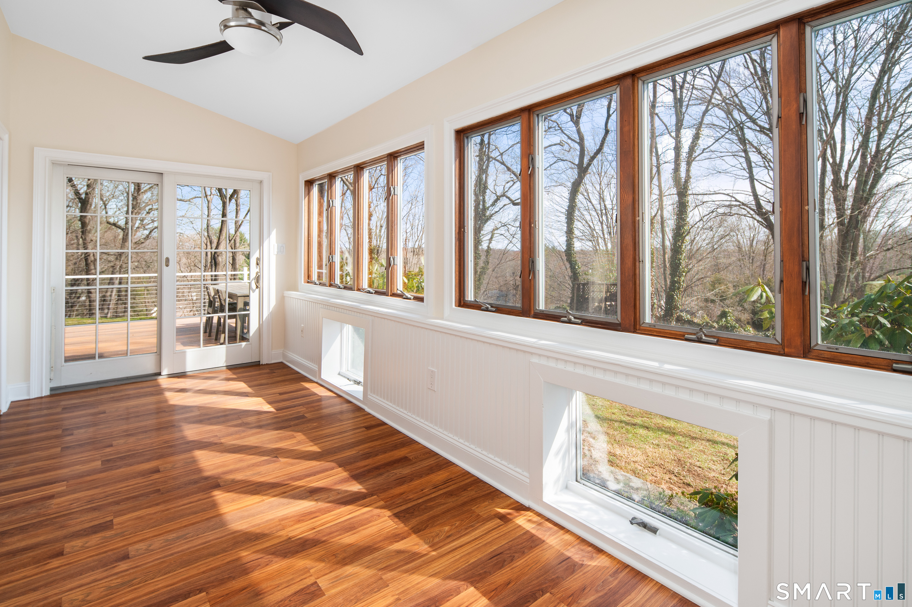 264 Chestnut Hill Road Norwalk, CT 06851 - Photo 11 of 31