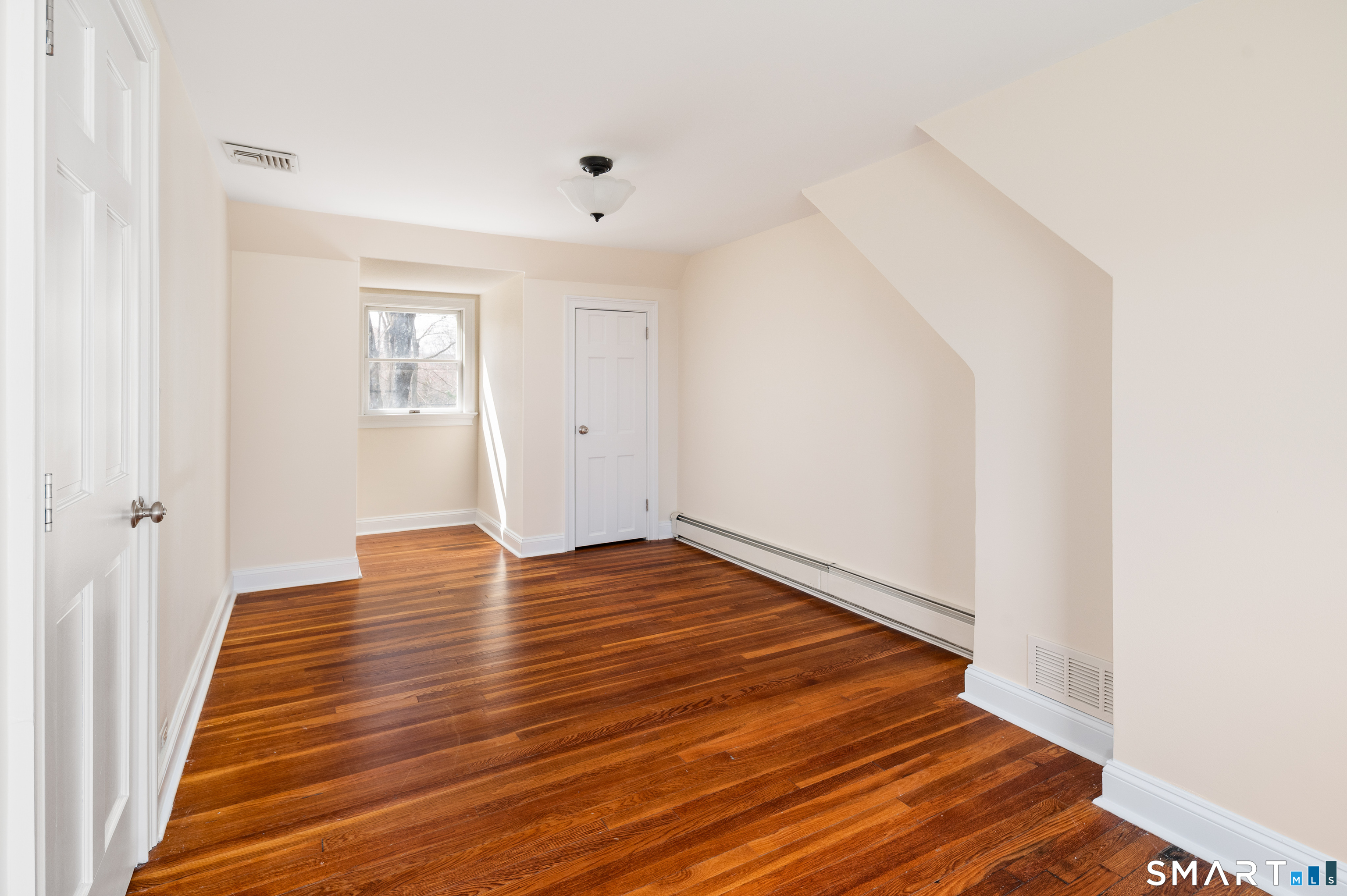 264 Chestnut Hill Road Norwalk, CT 06851 - Photo 20 of 31