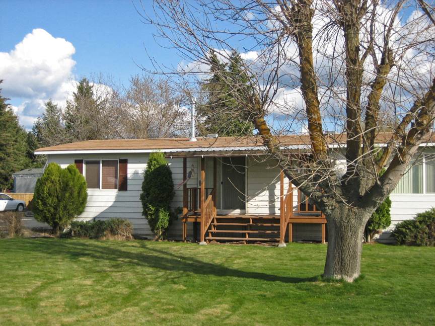 3516 North Velox Road Spokane Valley, WA 99216 - Photo 1 of 13