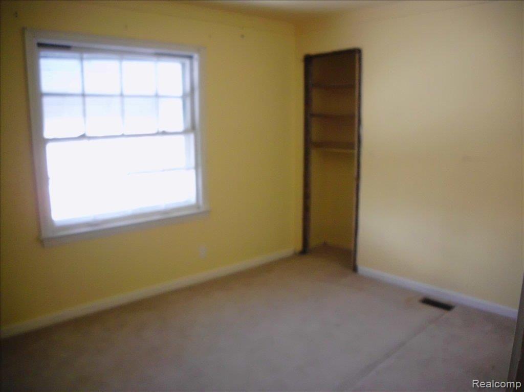 261-897726-Bedroom