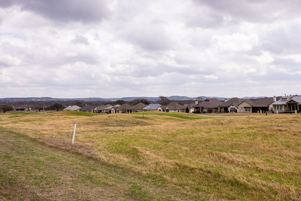 2085 Toscano Way Kerrville, TX 78028 - Photo 31 of 36 a view of an ocean