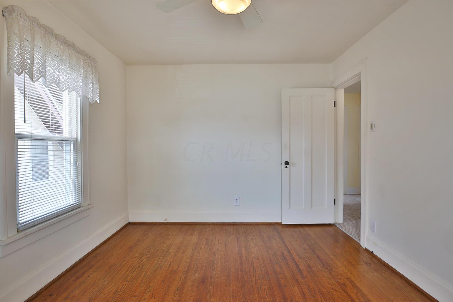 185 East Kelso Road Columbus, OH 43202 - Photo 23 of 40