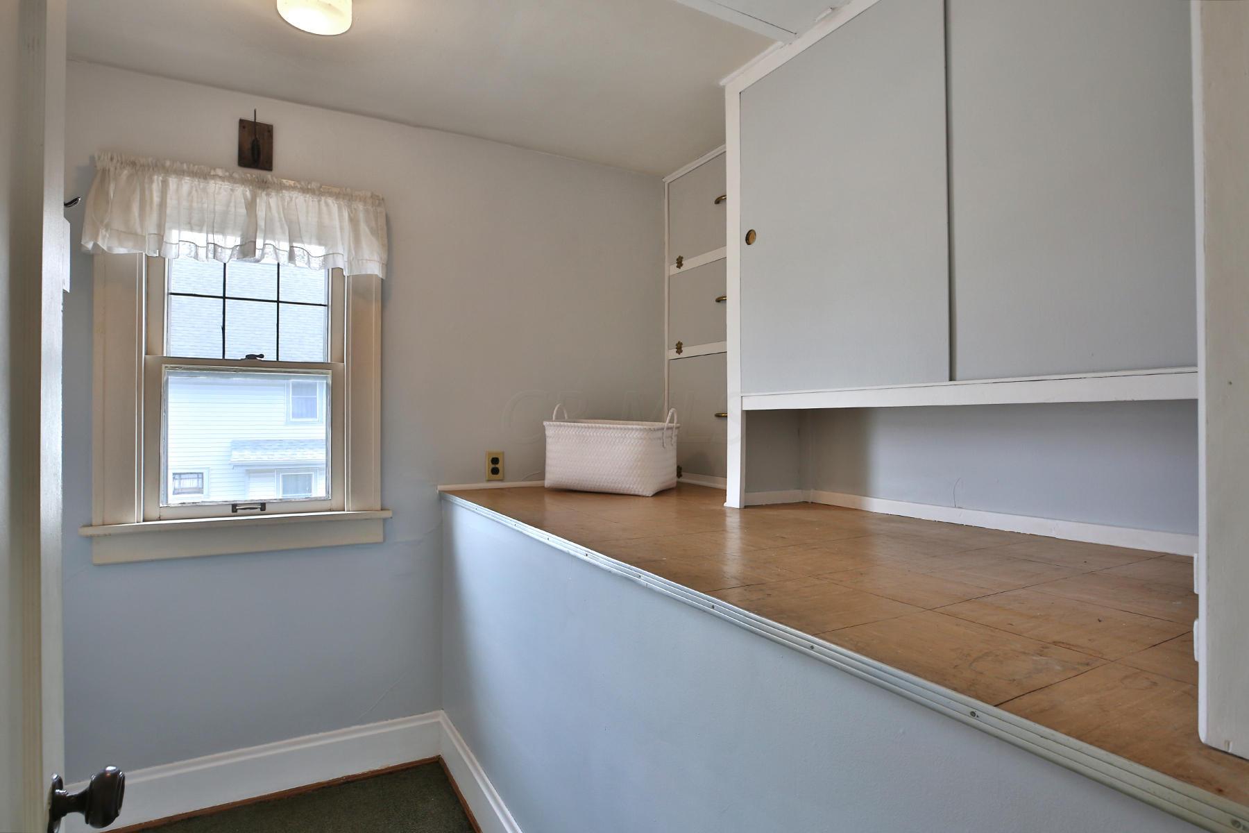185 East Kelso Road Columbus, OH 43202 - Photo 31 of 40