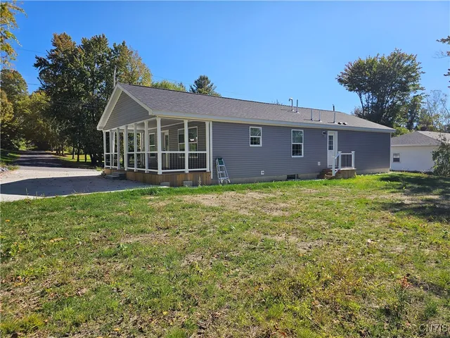 $349,500 | 625 Cosby Road, Utica, NY 13502