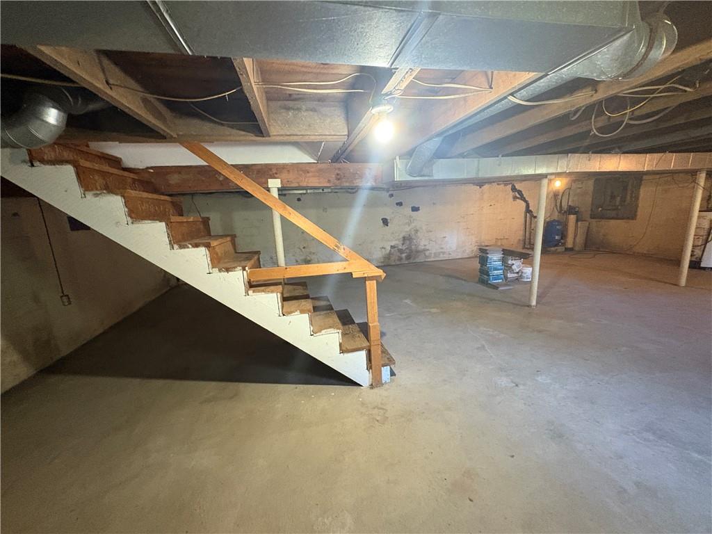 581 Yates Road Punxsutawney, PA 15767 - Photo 18 of 24 a view of a room with gym equipment