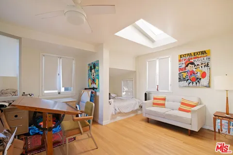 $2,695,000 | Undisclosed Address, Venice, CA 90291