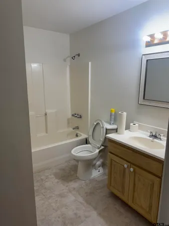 $200,000 | 16444 Lakeview Circle, Whitehouse, TX 75791