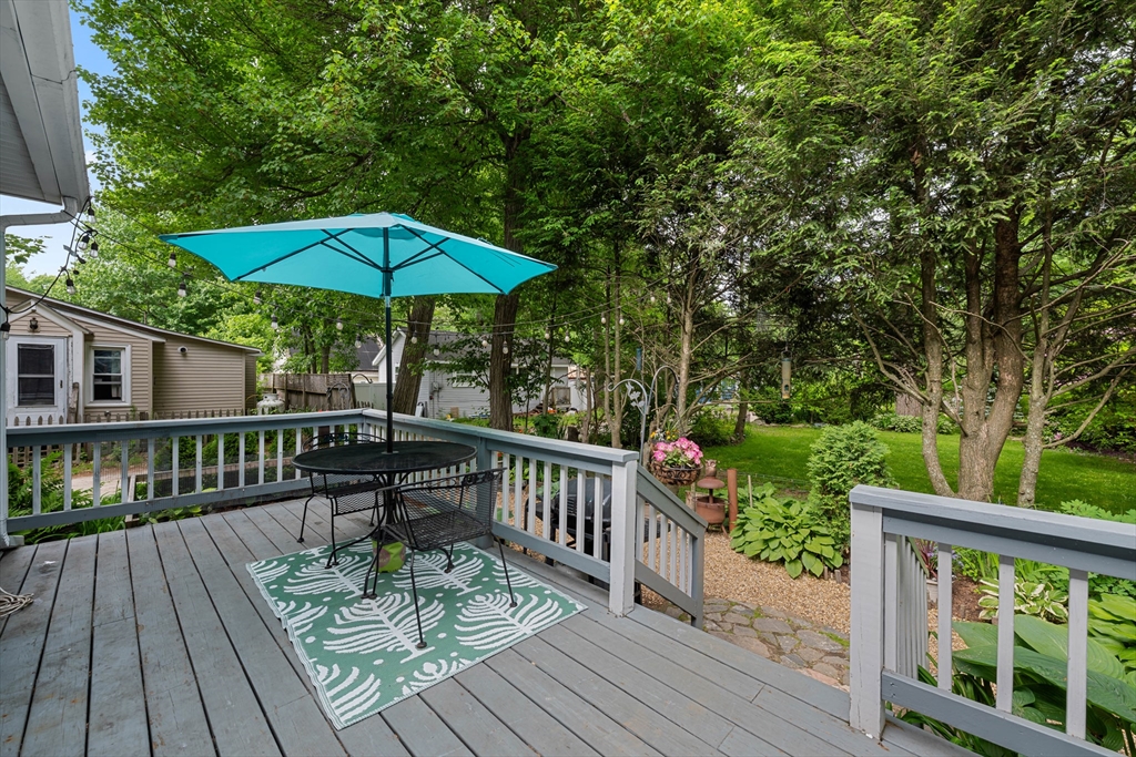 12 Hope Way Rutland, MA 01543 - Photo 25 of 34