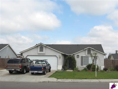 1662 East Springfield Avenue Reedley, CA 93654 - Photo 1 of 1 Gallery Image 1