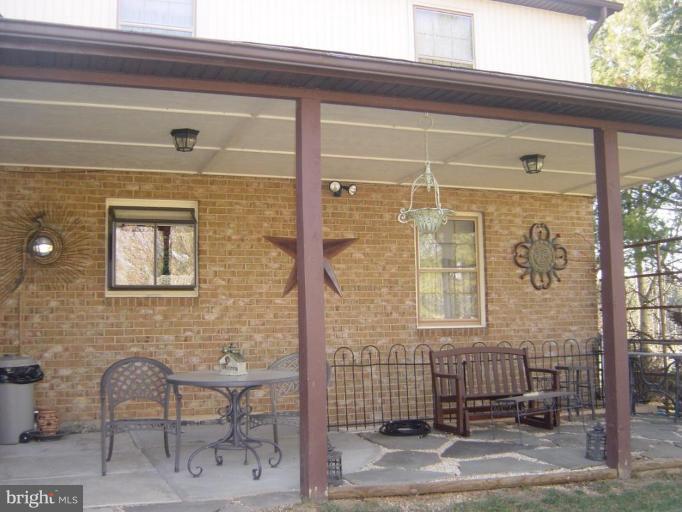 2607 Fairground Road Front Royal, VA 22630 - Photo 18 of 20 Porch
