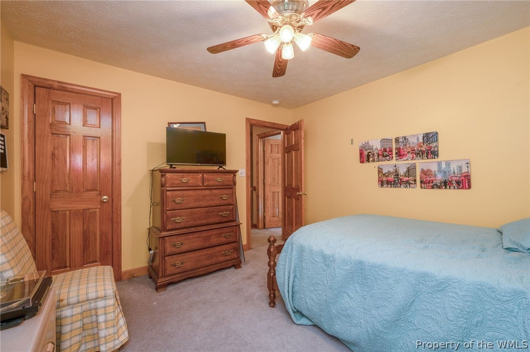 107 Rural Retreat Road Yorktown, VA 23692 - Photo 35 of 41 Gallery Image 35