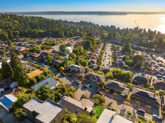 $1,399,000 | 8824 39th Avenue Southwest, Seattle, WA 98136