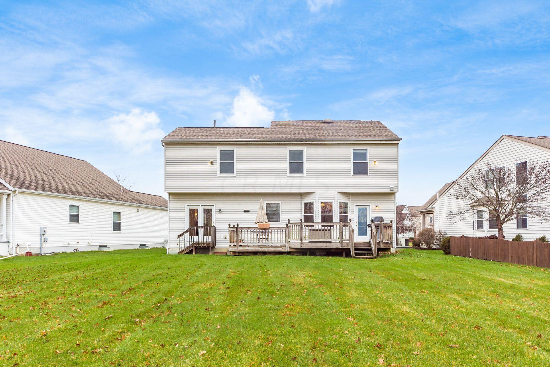 405 Shellbark Road Marysville, OH 43040 - Photo 3 of 39 Back