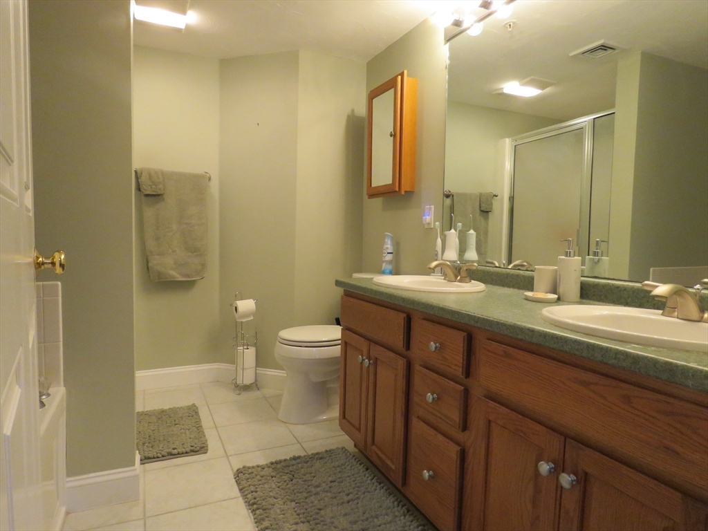 5 Mission Road, Unit 107 Chelmsford, MA 01863 - Photo 18 of 31 Gallery Image 18