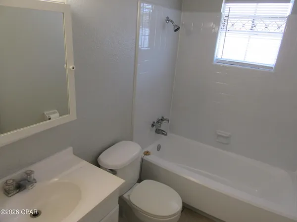 $1,275 | Undisclosed Address, Panama City, FL 32408