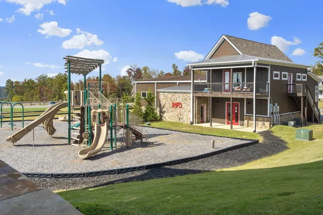 $595,000 | 3200 Crockett Pointe, Jasper, TN 37347