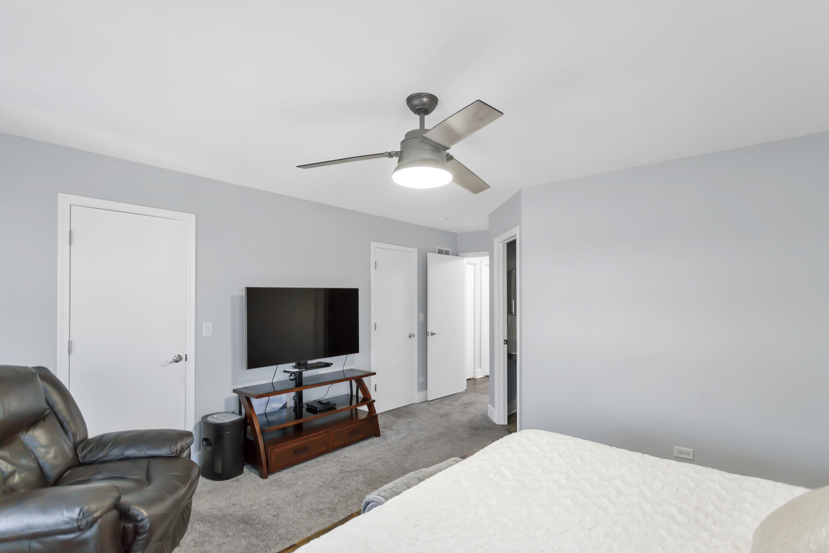 1420 Millbrook Drive Algonquin, IL 60102 - Photo 16 of 28 a living room with furniture and a flat screen tv