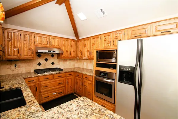 $2,450 | 3929 Alto Avenue, Carrollton, TX 75007
