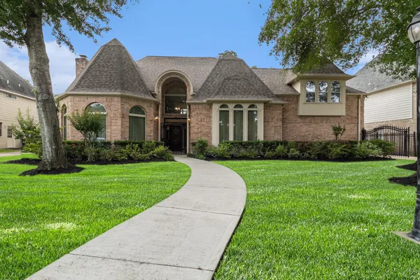$3,800 | 8007 Vintage Creek Drive, Spring, TX 77379