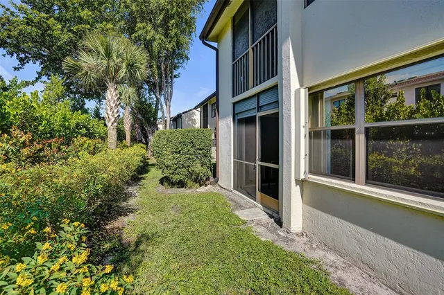 $139,900 | 7689 Tahiti Lane, Unit 104, Lake Worth, FL 33467