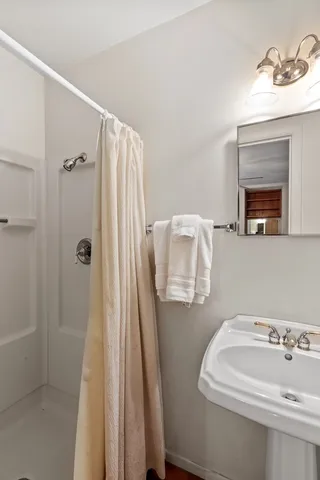 $695,000 | 505 Waldrip Street, Fredericksburg, TX 78624