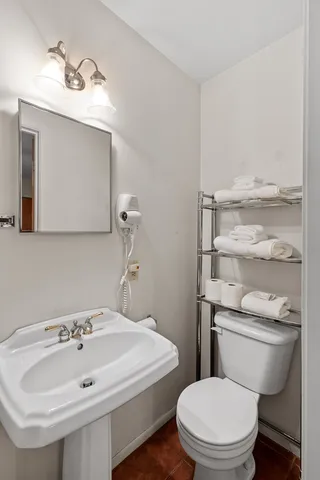 $695,000 | 505 Waldrip Street, Fredericksburg, TX 78624