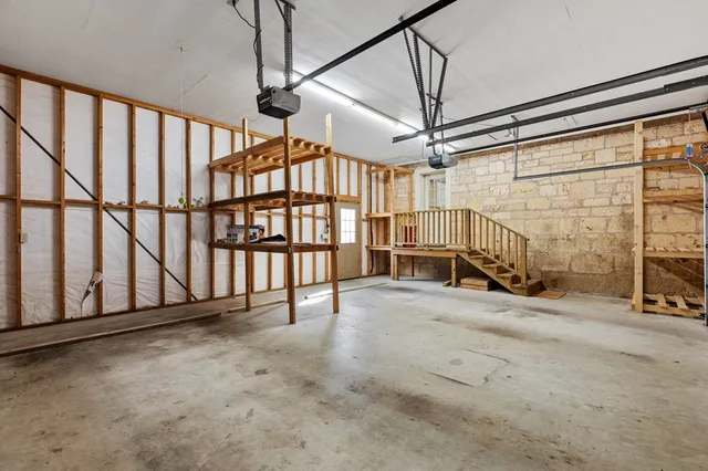 $695,000 | 505 Waldrip Street, Fredericksburg, TX 78624