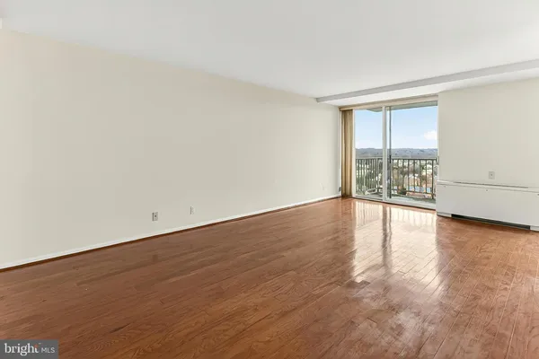 $389,000 | 301 North Beauregard Street, Unit 1608, Alexandria, VA 22312