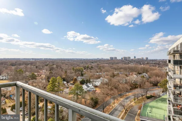 $389,000 | 301 North Beauregard Street, Unit 1608, Alexandria, VA 22312