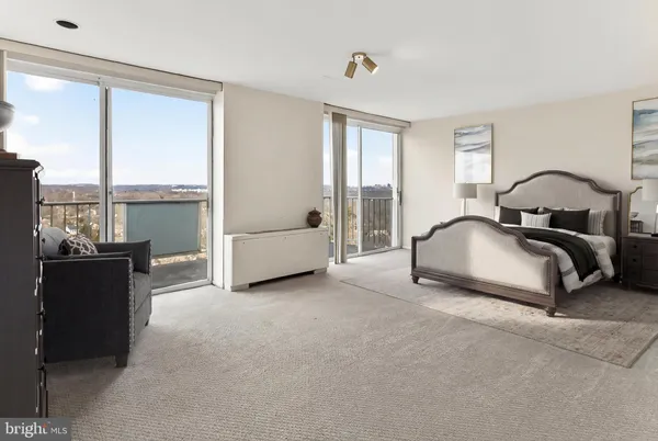 $389,000 | 301 North Beauregard Street, Unit 1608, Alexandria, VA 22312