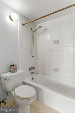 $389,000 | 301 North Beauregard Street, Unit 1608, Alexandria, VA 22312