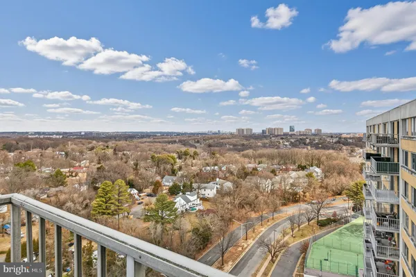 $389,000 | 301 North Beauregard Street, Unit 1608, Alexandria, VA 22312