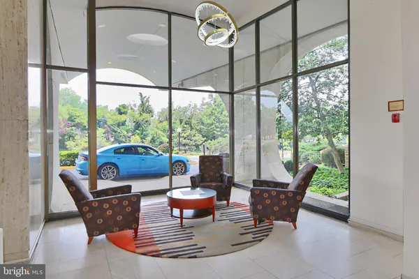 $389,000 | 301 North Beauregard Street, Unit 1608, Alexandria, VA 22312