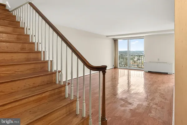$389,000 | 301 North Beauregard Street, Unit 1608, Alexandria, VA 22312