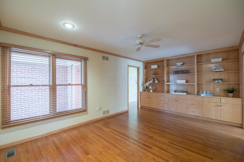 5725 Newgate Road Dublin, OH 43017 - Photo 11 of 37 Gallery Image 11